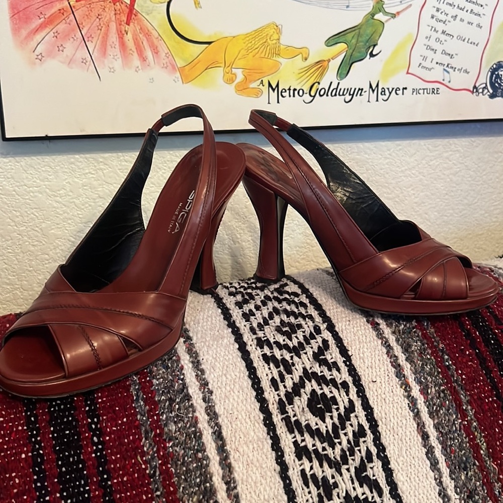 Via Spiga Burgundy/Maroon Open Toe Heels Size 7.5